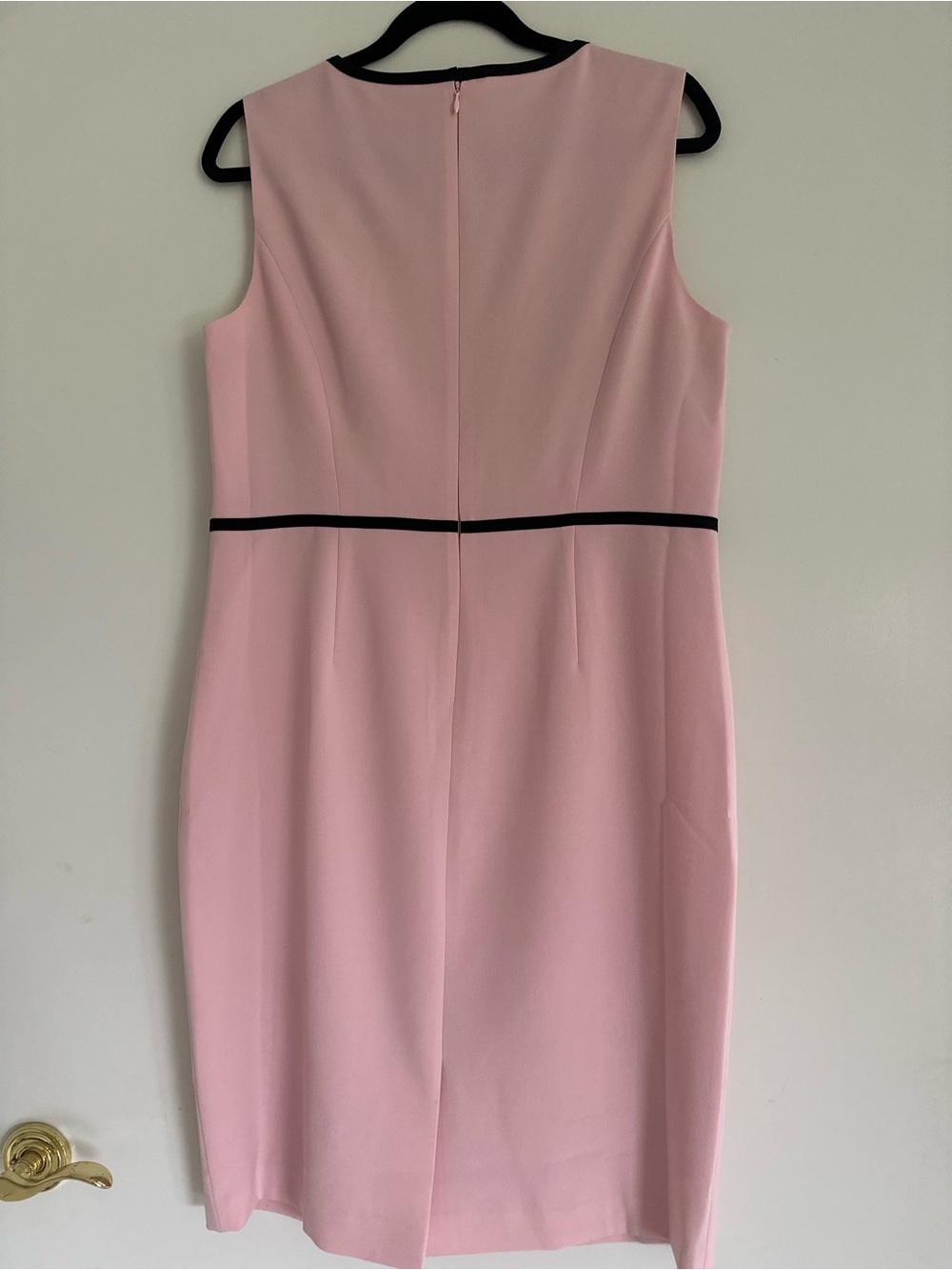 Evan Picone Pink Jacket with Black Trim with matching Sheath dress - Picture 5 of 6